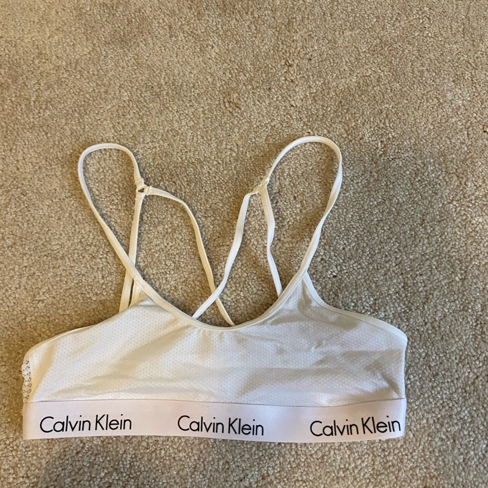Calvin white sport bra